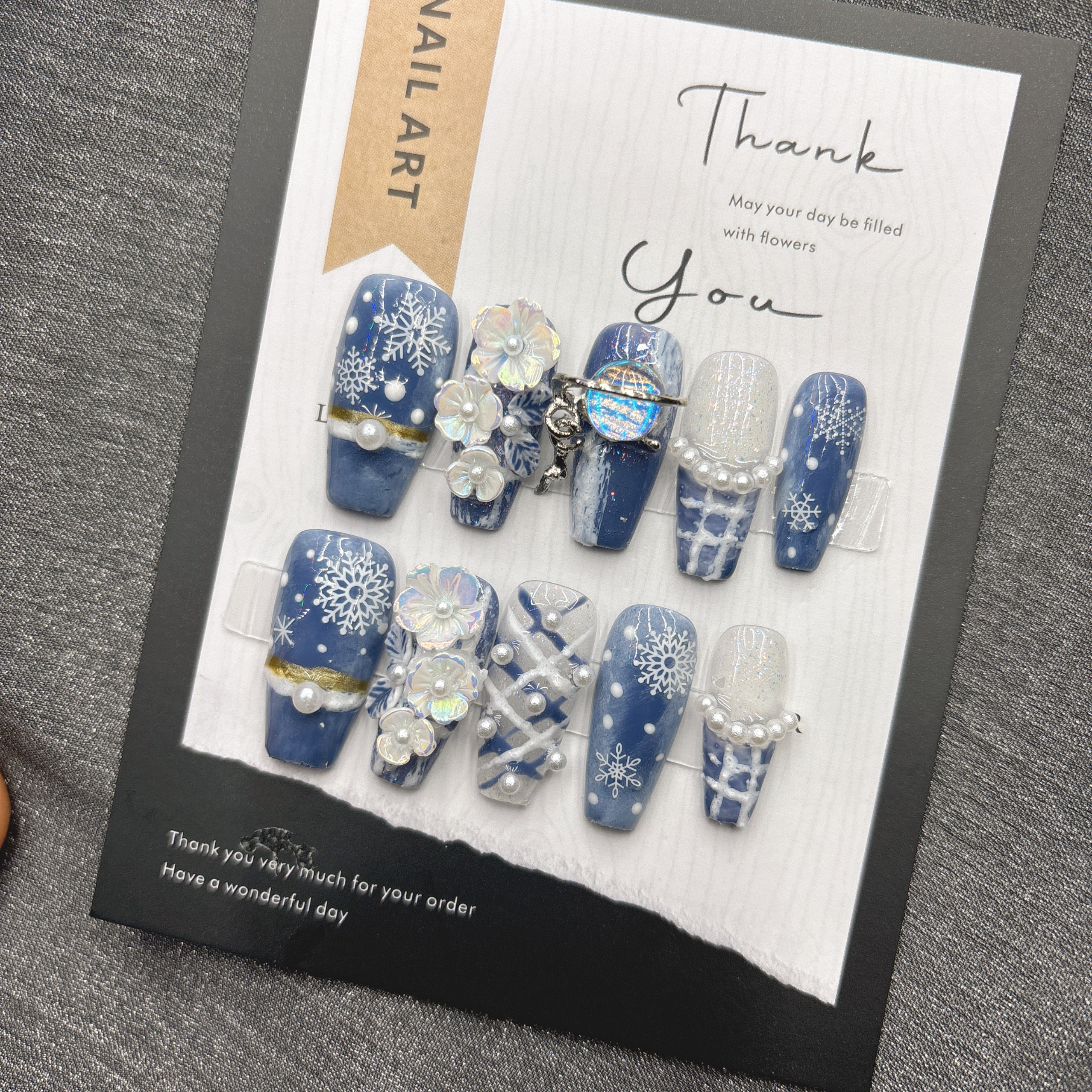 Blue snowflake romantic winter handmade armor French Internet celebrity explosion high sense white 2026 long — wholesale press on nails detail view 5