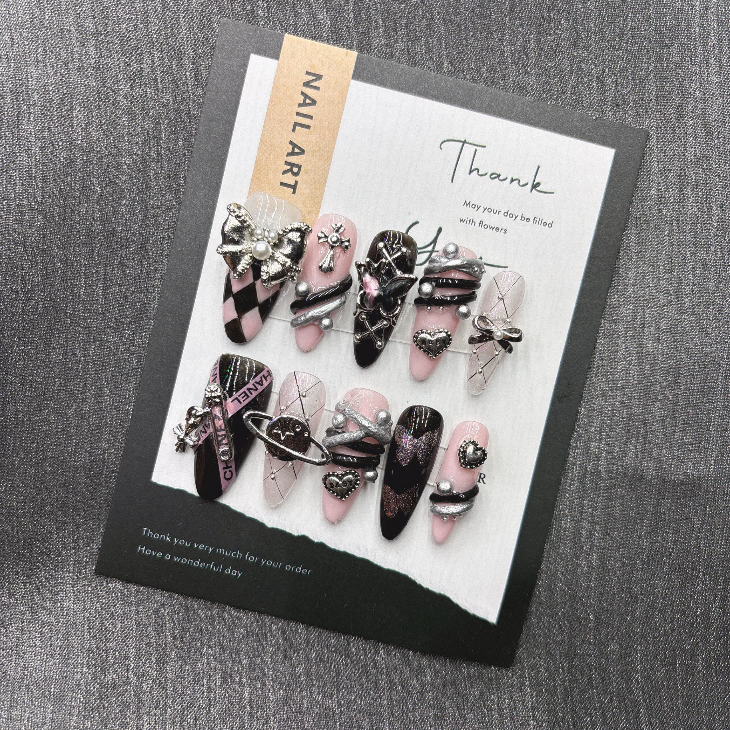 Lolita black powder handmade wearing armor y2k sweet and cool high-end temperament two-dimensional Kulomi 2026 medium and long — wholesale press on nails detail view 3