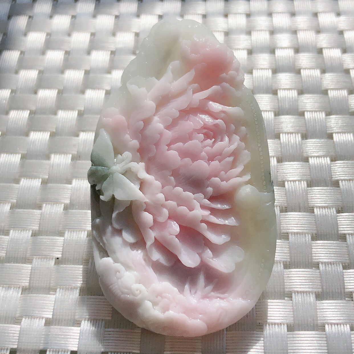 Nanyang Dushan Jade Ice Permeable Furong Red Peony Flower Rich Ruyi Pendant Pendant Boutique Necklace Jade Hotan