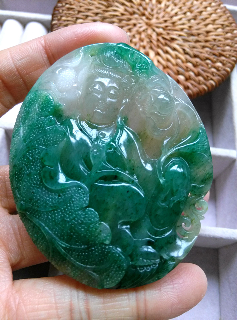 Dushan Jade White Sky Blue Master Gong Guanyin natural jade Nanyang Jade Lotus pendant pendant Jade male