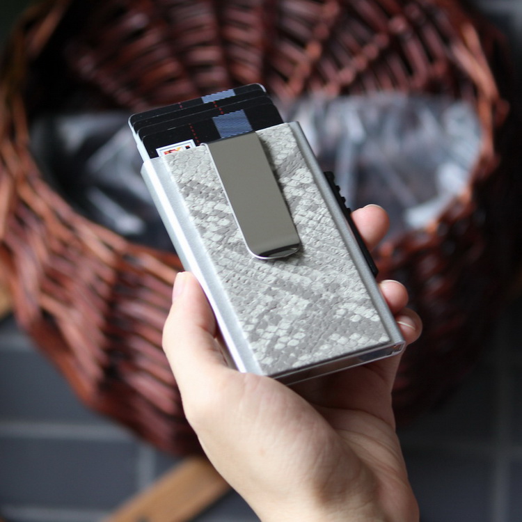 Đan Mạch vanle từ tính che chắn bàn chải chống trộm NFC Gói thẻ ngân hàng RFID đa chức năng chủ thẻ chủ thẻ hộp tự động ví đựng card