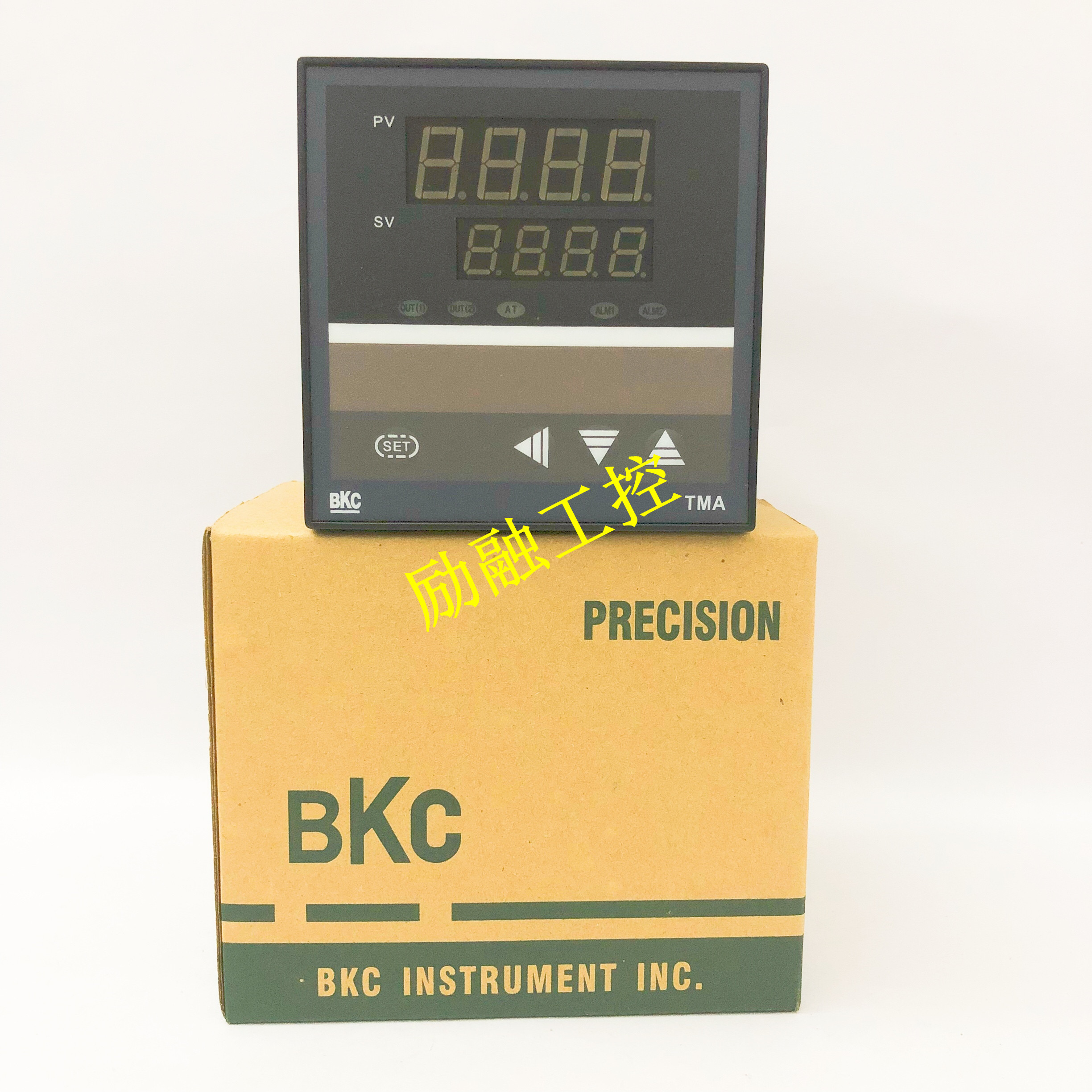 BKC TMA-7411Z TMA-7511Z TMA-7431Z TMA-7911Z TMA Thermostat