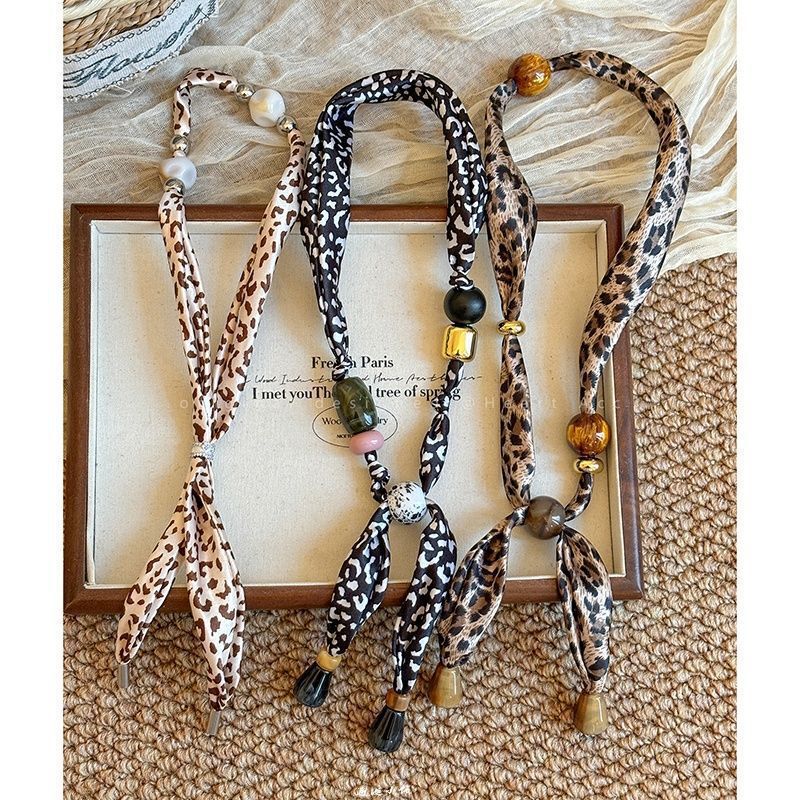 2026 New Model Coffee-Colored Floral Silk Scarf Necklace for Women, Unique Design Scarf Sweater Chain, Simple and Elegant Accessory