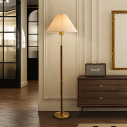 French-Style American Retro Floor Lamp for Living Room, Study, Bedroom, Bedside, Solid Wood, Creative, Simple, Pleated Standing Lamp
