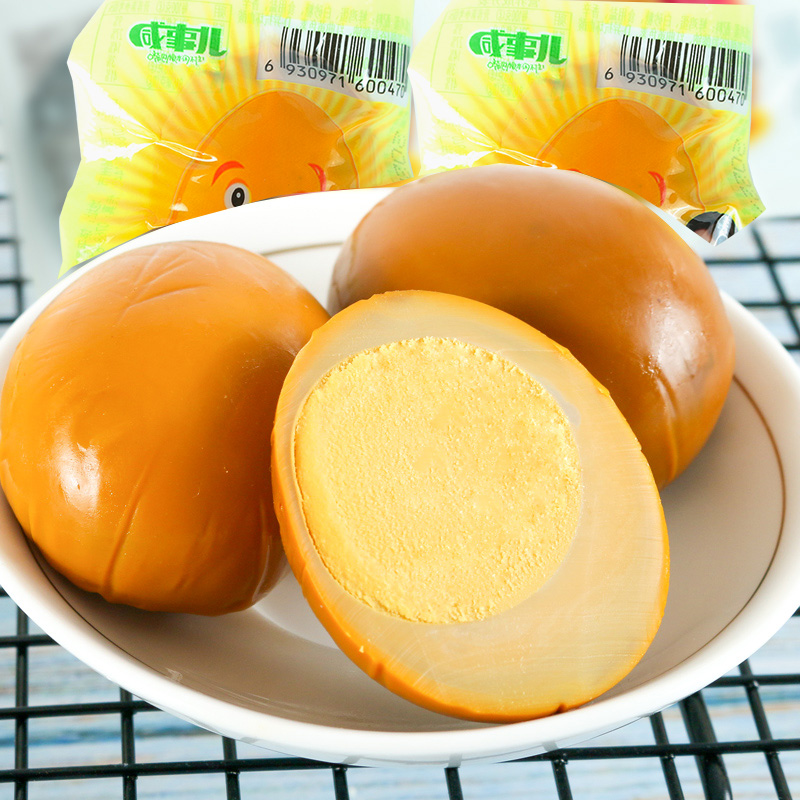 Salty things salt-baked egg instant noodles partner braised egg snacks independent vacuum small packaging leisure zero food