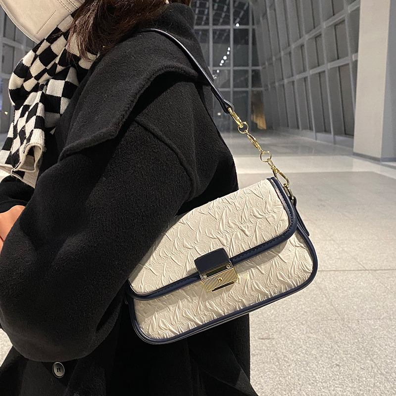 Heart Action Folds ~ Grass Sharing Fashion Ladies Bag Casual 100 Hitched bumped side Inclinable Small Square Bag