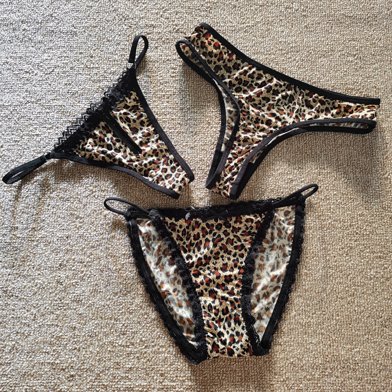 Thin Strap Sexy Women's Underwear Lace Thong Beautiful Buttocks Charming Seamless Ice Silk Smooth Comfortable New Leopard Print Panties