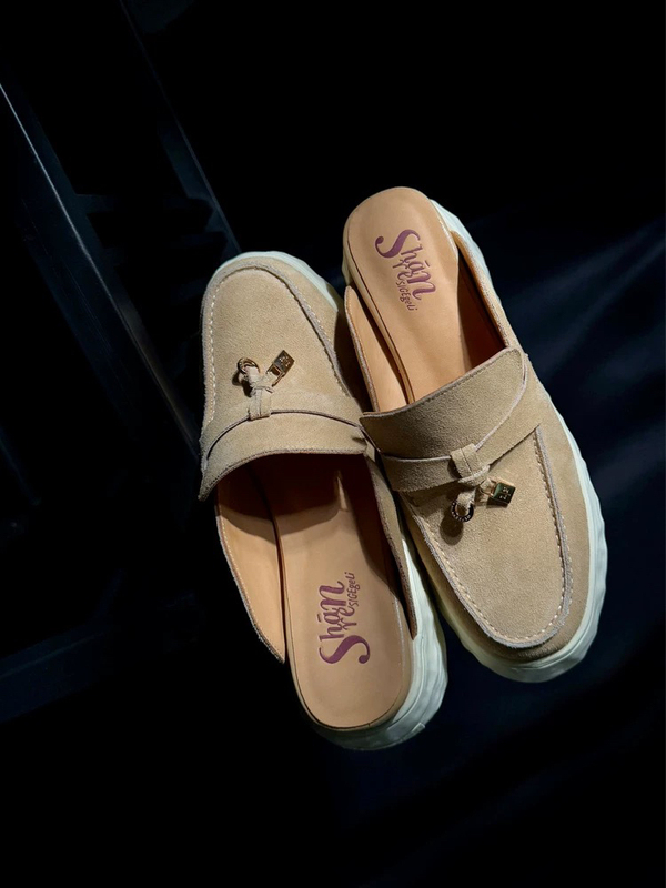 Shānren soft sole Cloud Height-Increasing Casual Shoes Closed-Toe Sandals Women's Summer Outdoor Thick-Soled Half-Slip Shoes