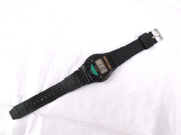Bảng ngôn ngữ mù hoài cổ 818 người cao tuổi ngoài trời xem báo cáo bằng tiếng Trung - Giao tiếp / Điều hướng / Đồng hồ ngoài trời đồng hồ diamond