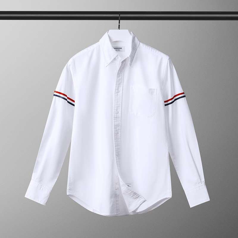 Tb Classic Shirt Jacket for Men and Women, Couple Style, Loose Fit, Pure Cotton, Wrinkle-Resistant, Long Sleeves, Double Armbands, White Shirt, High-Quality Version Tb Classic Shirt Jacket for Men and Women, Couple Style, Loose Fit, Pure Cotton, Wrinkle-Resistant, Long Sleeves, Double Armbands, White Shirt, High-Quality Version
