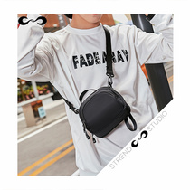 Tide brand S shoulder bag summer young small bag men and women couple ins Joker Japanese light casual mobile phone bag