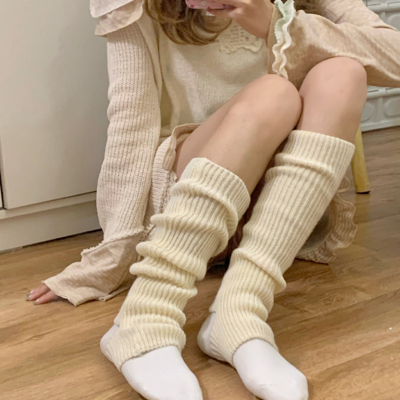 Beige jk sock jacket woman white warm leg cover snow ground boot heap socks y2k hot girl autumn winter calf socks Lorita-Taobao