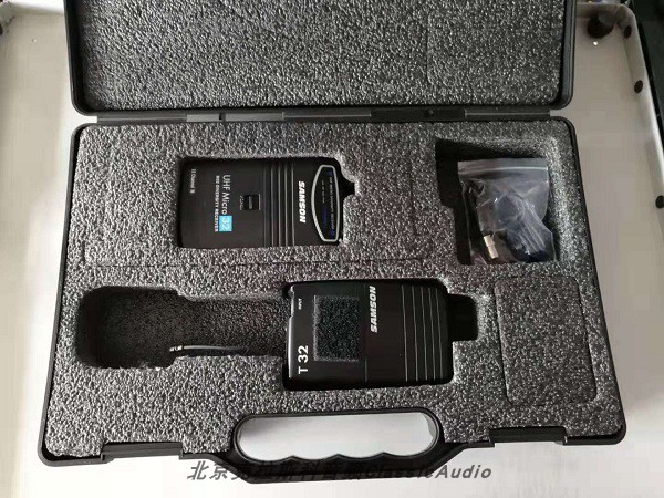 (YH AUDIO line goods) Japan SAMSON UHF MICRO 32 wireless microphone suit Qingku