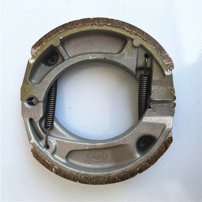 Thích hợp cho lục địa mới Honda Wave110S SDH110-19A phía sau má phanh khối phanh khối sản phẩm tốt - Pad phanh
