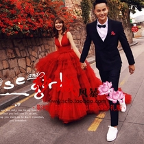 New photo studio theme clothing Photo photography Net red wedding fashion location seaside photo big V collar dress