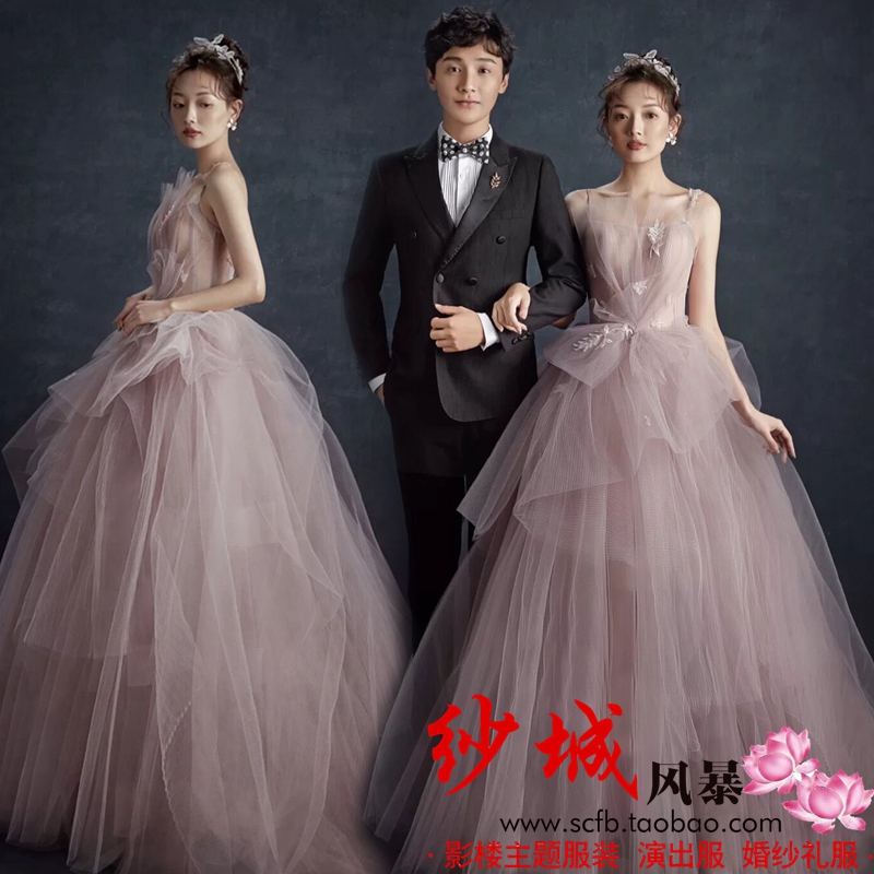 2020 new photo studio forest series travel photography color gauze theme costume couple photo photography elegant trailing suspenders wedding dress - Taobao