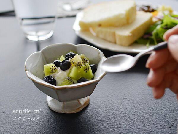 Japan system Studio M Ceramic Flower Type Dessert Cake Table Ice Cream Cup water fruit tray