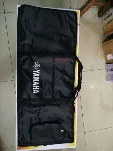 Yamaha Electronic Key 61 keys rain - proof and dust - proof with double - layer sponge can be used to mention