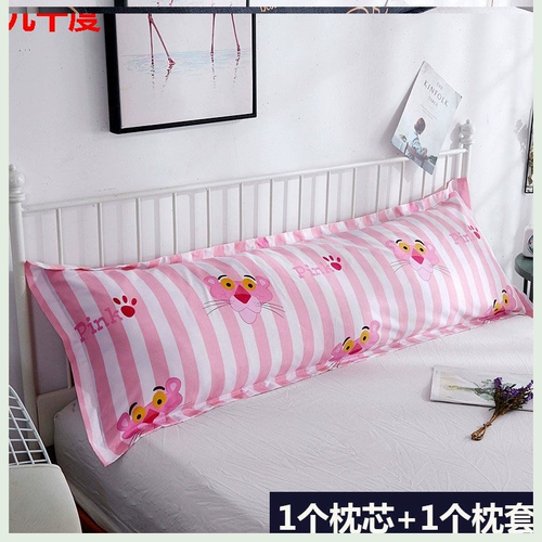 Длинная подушка для влюбленных