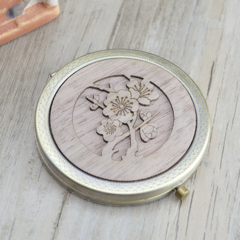Hand-held hollow antique small round mirror men and women travel retro carved portable portable double-sided folding makeup mirror