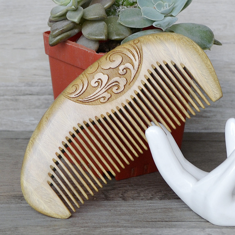 Yunuer whole material double-sided engraving flower green sandalwood comb head comb anti-static lettering for girlfriend gift