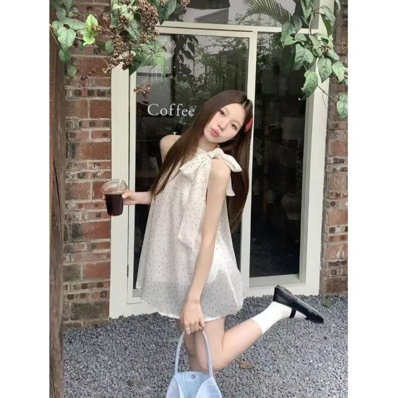 Bow Tie Polka Dot Halter Neck Shirt for Women, New Summer Style, French Gentle Style, Sleeveless Shirt with a Unique Design, Niche Top