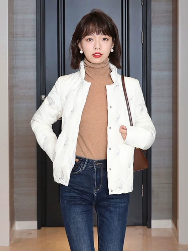 Белый пуховик, бархатная удерживающая тепло короткая модная куртка, с вышивкой, свободный крой, подходит для подростков, гусиный пух