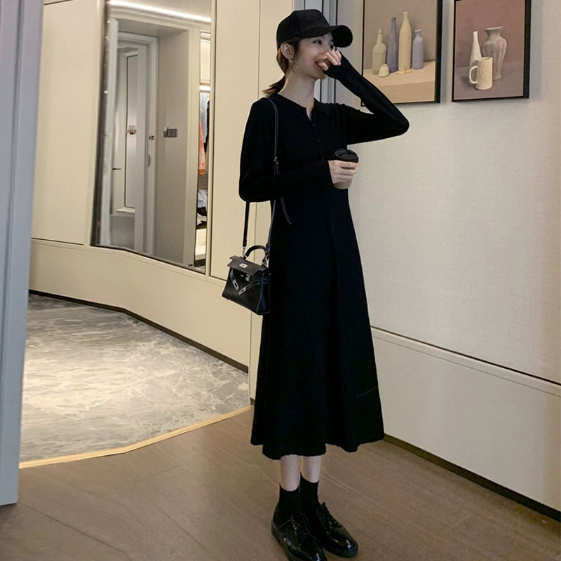 Wearing a hitch black bottomed knit foreign dress Long version of the large coat dress Thickened Inner Hitch Skirt Woman Autumn Winter Fairy