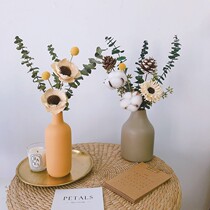 Pine fruit eucalyptus light luxury dried flower bouquet decoration natural decoration real flower air drying living room ins eternal flower decoration