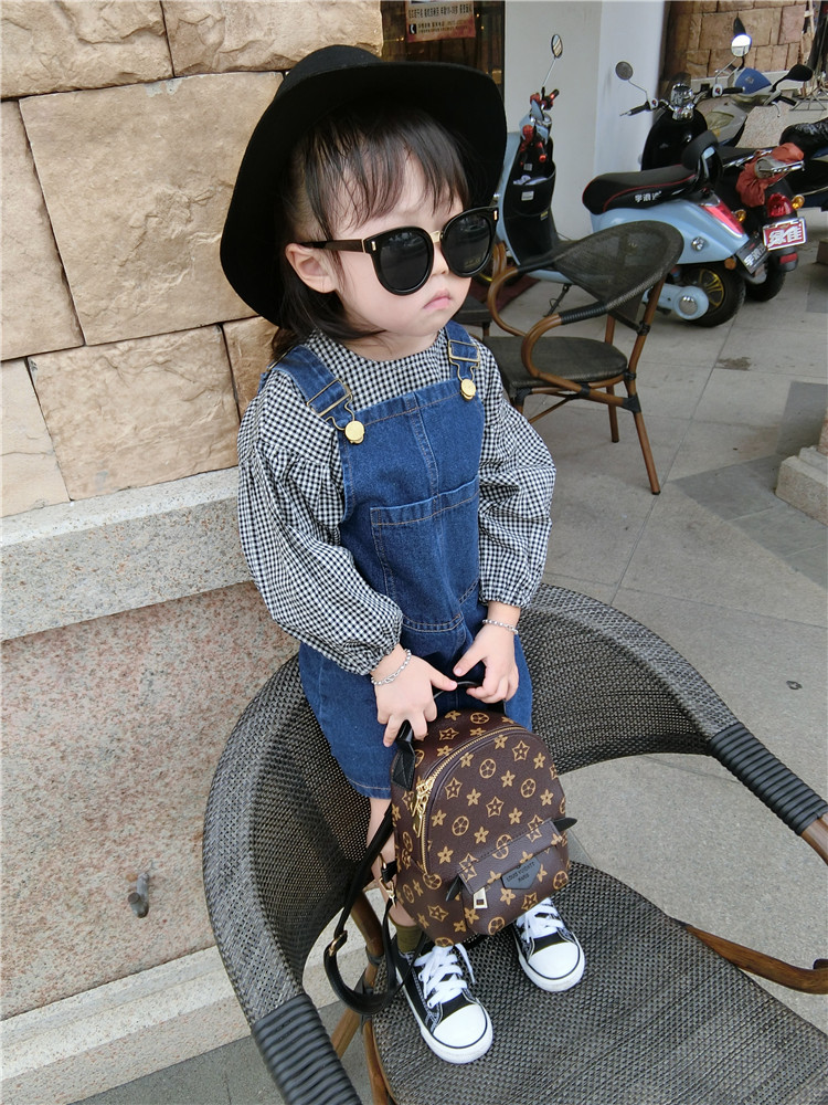 Bộ đồ trẻ em mùa xuân 2018 mới cho trẻ em váy kẻ sọc bé + váy denim bé gái quây váy áo phao trẻ em mùa đông