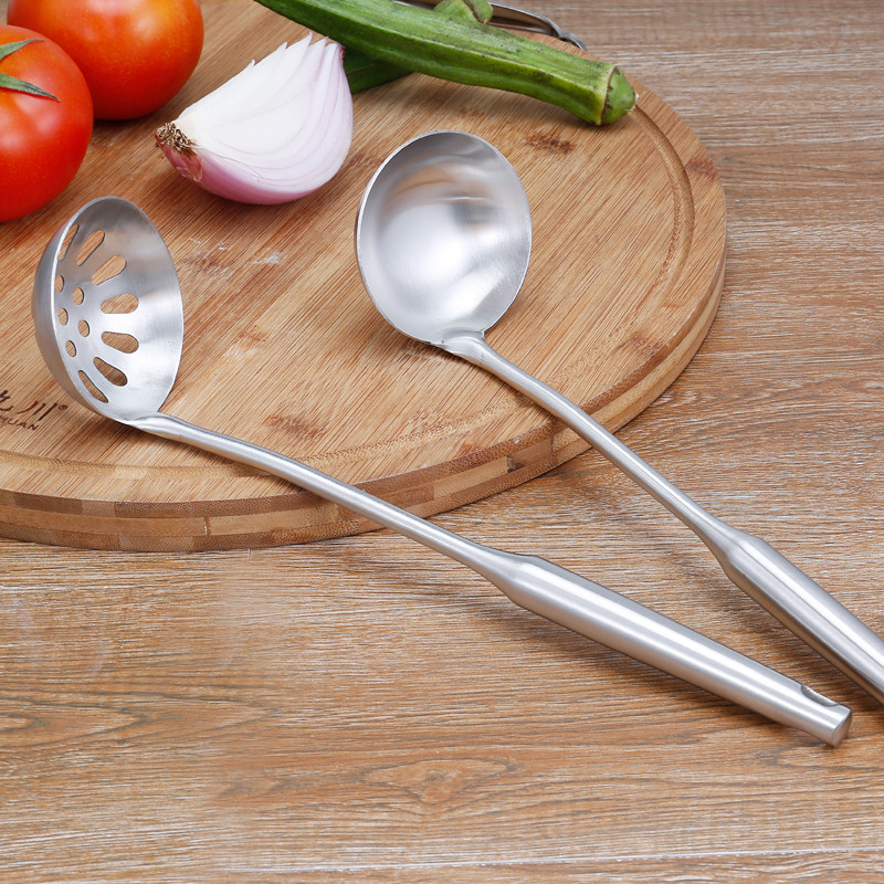 Soup spoon spoon household long handle stainless steel large soup hot pot spoon small colander kitchen iron commercial large hot pot spoon