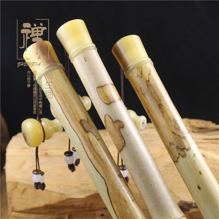 荔枝香插：沉香雅韵的现代家居伴侣