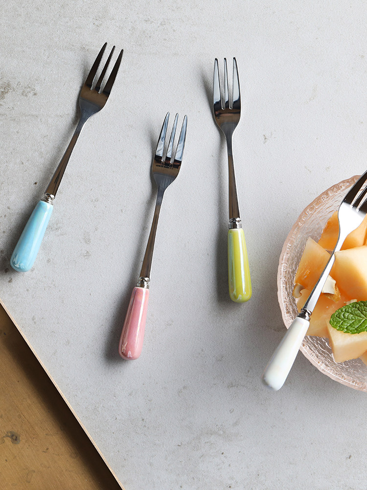 Export Japan original single fruit fork Pearl fork Candy color multi-color children's tableware Gorgeous snack fork small fork 13CM