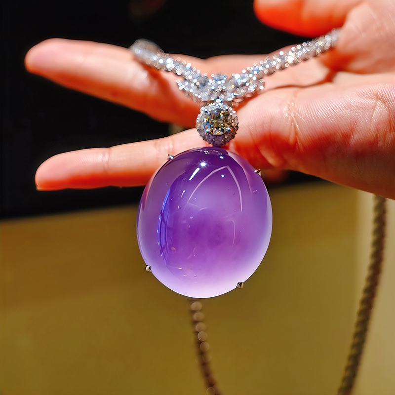 Ice-Type Violet Pigeon Egg Jade Pendant Necklace, Natural A-Grade Burmese Jade, Large Purple Egg-Shaped Cabochon, Same Material as the Star of Zhaoyi Ice-Type Violet Pigeon Egg Jade Pendant Necklace, Natural A-Grade Burmese Jade, Large Purple Egg-Shaped Cabochon, Same Material as the Star of Zhaoyi