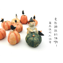 (Qualifies sold out) is the pandas cat the Pumpkin Pie-qualified cat puppets