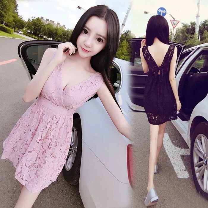 2021 mùa hè mới sexy hot girl câu lạc bộ đêm nữ mảnh mai cổ chữ V không tay ren váy ngắn a-line đầm xòe lớn - A-Line Váy