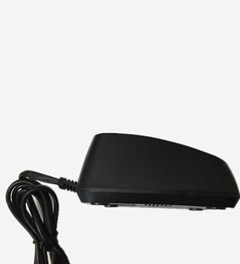 Yuanlitong YLT-880 Walkie-talkie charger