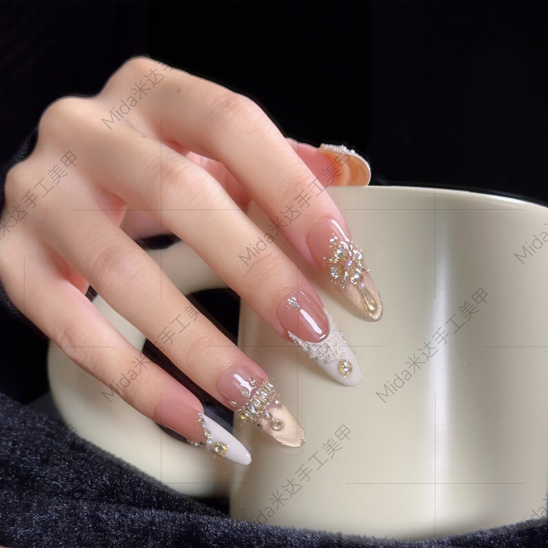 Mida Wearable Nail Art 2026 New Style High-End Super Popular Handmade Nail Art for Wedding Photos Stunning Nail Stickers