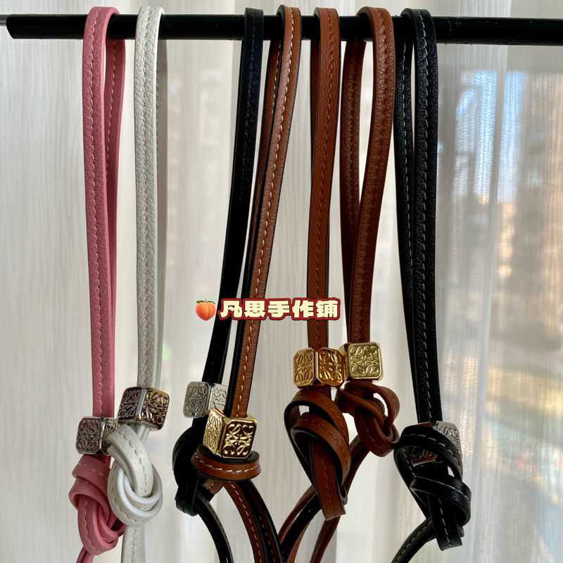 Luo Jia Genuine Leather Cord Buckle Koala Wool Felt Doll Suitable for Loewe Bag Charms and Leather Pouches Luo Jia Genuine Leather Cord Buckle Koala Wool Felt Doll Suitable for Loewe Bag Charms and Leather Pouches