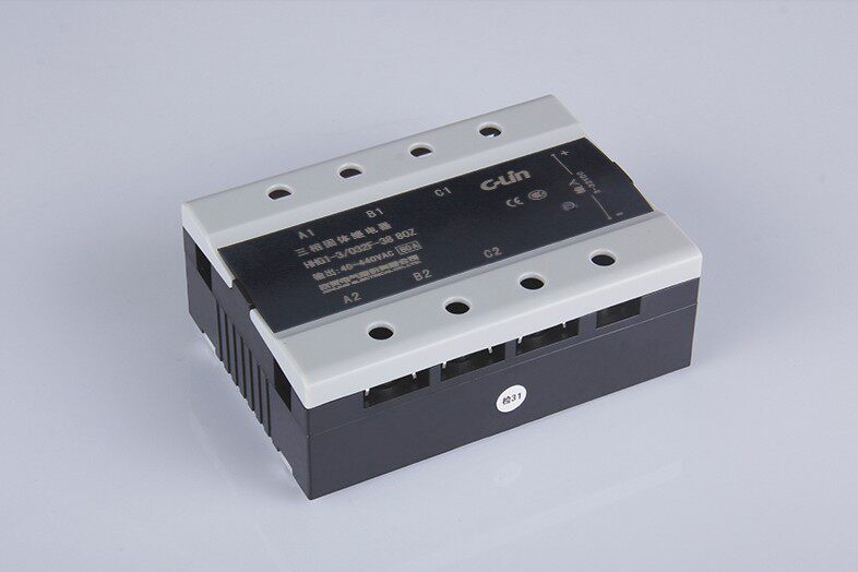 HHG1-3 032F-38 60A Three-phase Solid Relay SSR-DA