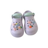 Эксклюзивные дышащие тапочки в стиле Crocs на платформе для школьников и студентов, универсальные нескользящие босоножки, увеличивают рост, подходят для носки на улице