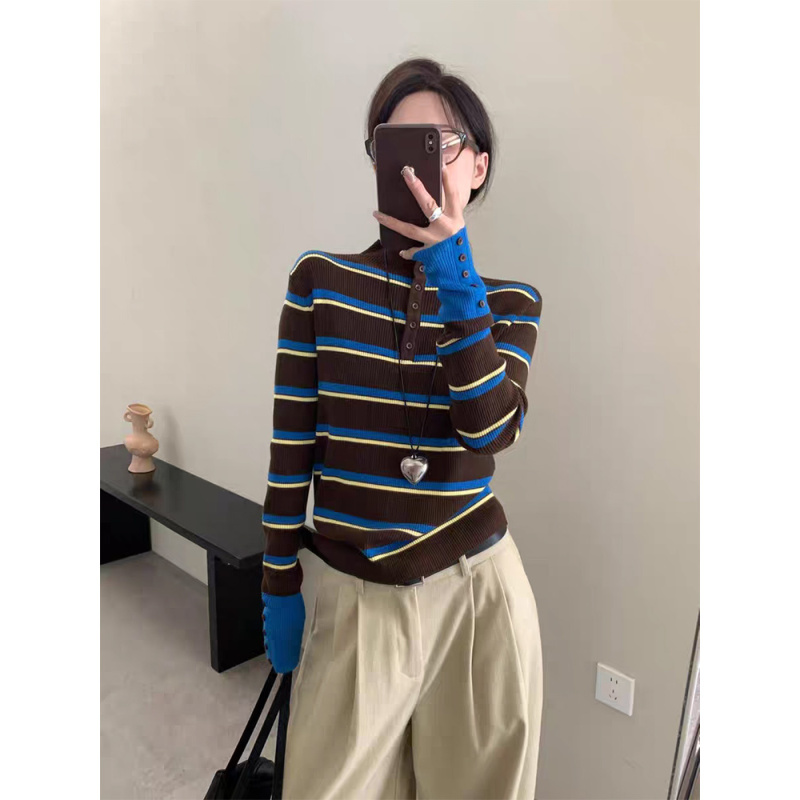 Retro High-End Contrasting Stripesd Knitwear Autumn and Winter French Half-High Collar Elegant Slim Buttoned Knitwear Women's Top Retro High-End Contrasting Stripesd Knitwear Autumn and Winter French Half-High Collar Elegant Slim Buttoned Knitwear Women's Top