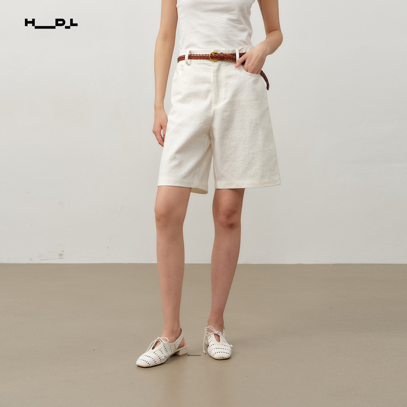 Hu Ke's Buyer's Store Hdl Confiado Minimalist Linen Versatile Casual Bermuda Shorts with Belt