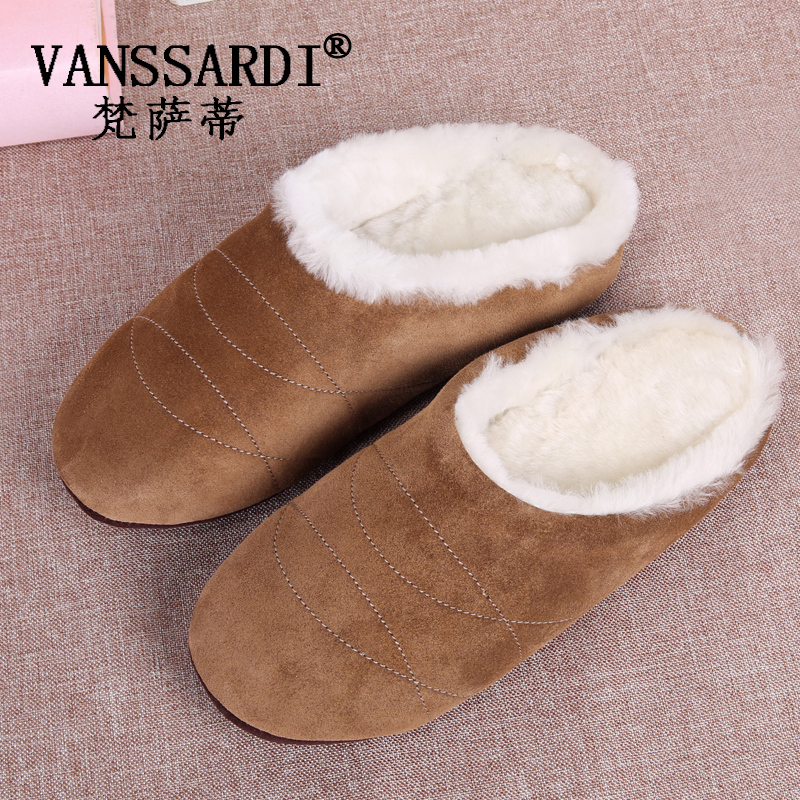 High-End Sheepskin and Wool Integrated Slippers for Men and Women, Indoor Home Use, Winter Thickened Warm Wooden Floor Leather Slippers High-End Sheepskin and Wool Integrated Slippers for Men and Women, Indoor Home Use, Winter Thickened Warm Wooden Floor Leather Slippers
