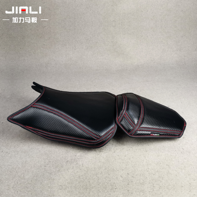 Suitable for Honda locomotive new CB500F cushion sleeve CB400R CB400F cushions retrofit accessories