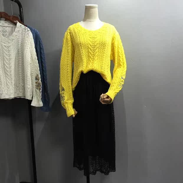 2018 Hàn Quốc mùa thu đông mới áo len nữ trùm đầu openwork áo len ren cổ chữ v dài tay áo len ghi lê