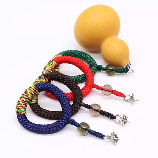 Hand-twisted gourd lanyard, ring, rope pattern, corn handle, diy accessories, hat nail set, finger short rope, bag pendant