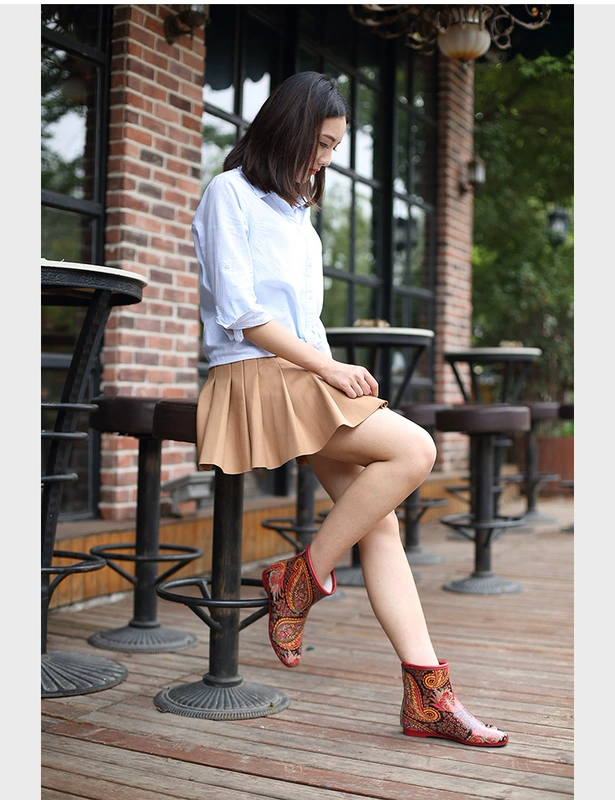 2108 mùa xuân sản phẩm mới màu thời trang ống thấp chống thấm nước mưa nữ chống trượt bốn mùa có sẵn