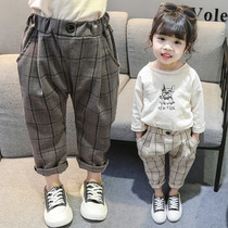 Female baby pants spring and autumn foreign atmosphere 2 children Plaid wear Haren pants 3 loose trousers autumn girls casual pants