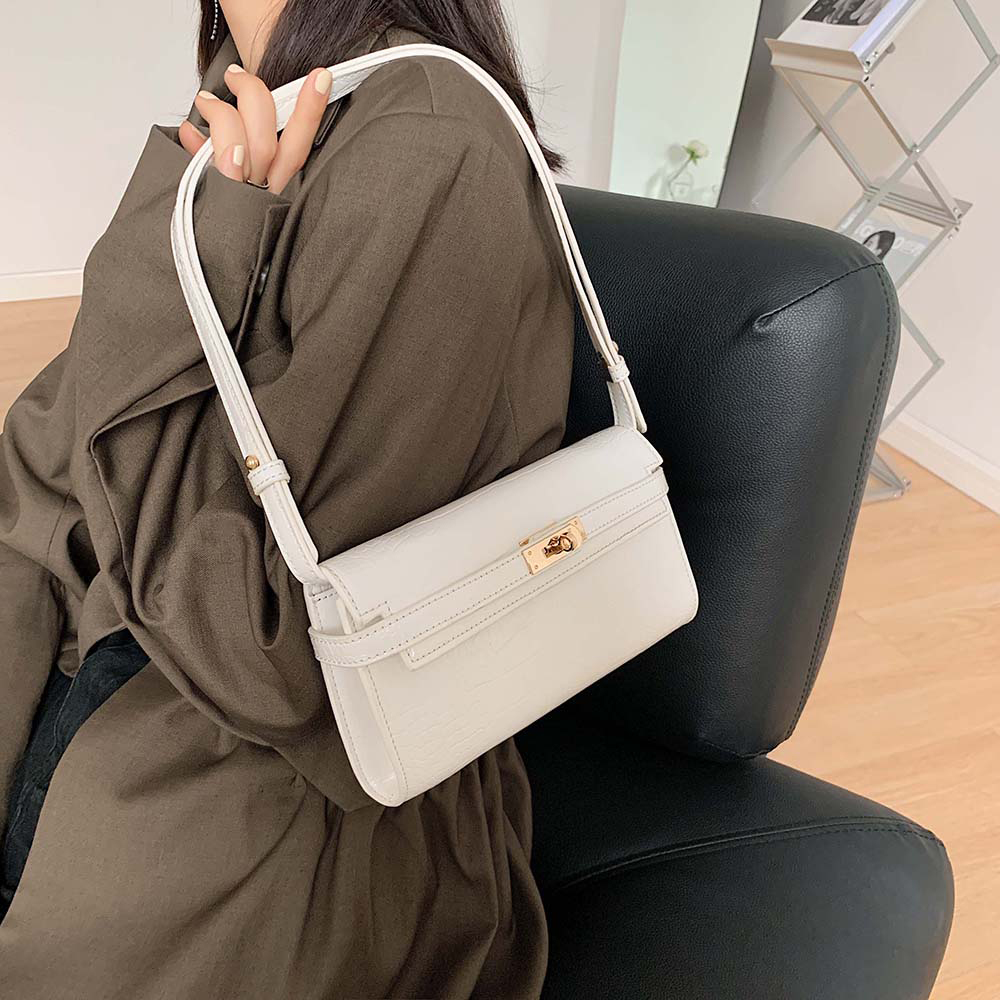 Xiao Rui Jing bag advanced French Kelly bag armpit bag baguette bag shoulder bag women's bag 2020 new tide